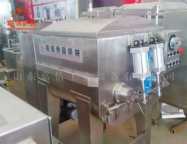 真(zhen)空(kong)拌餡(xian)機(ji)