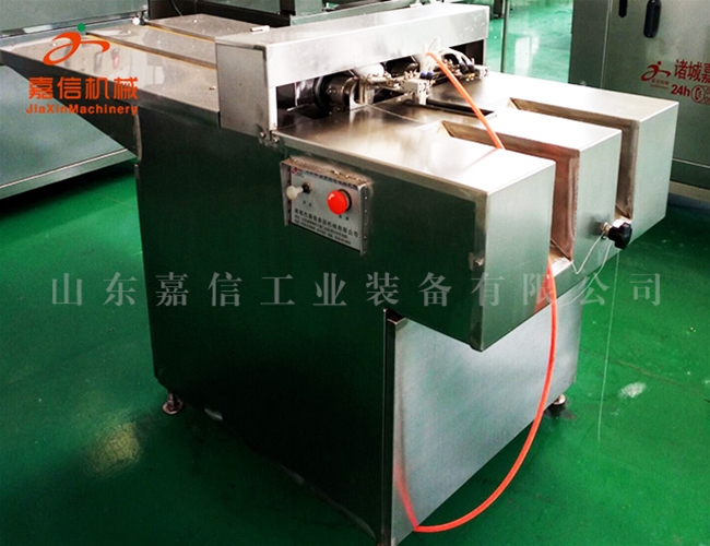 香(xiang)腸紮線機(ji)