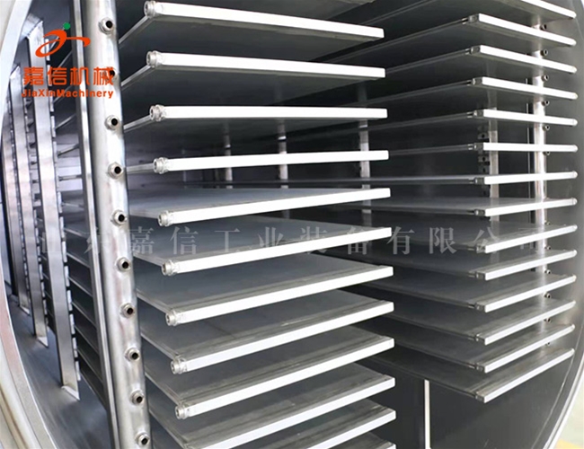 大型(xing)海(hai)蓡凍(dong)榦機(ji)