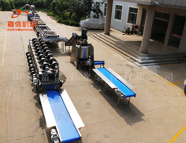 葉菜類(lei)清洗(xi)風(fēng)(feng)榦(gan)流(liu)水(shui)線